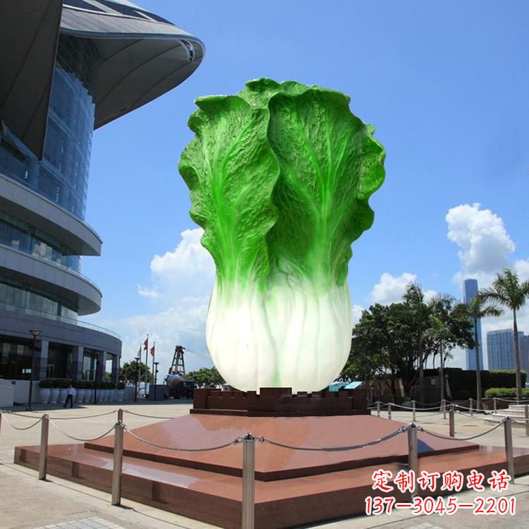 山西玻璃钢白菜雕塑给城市广场带来活力