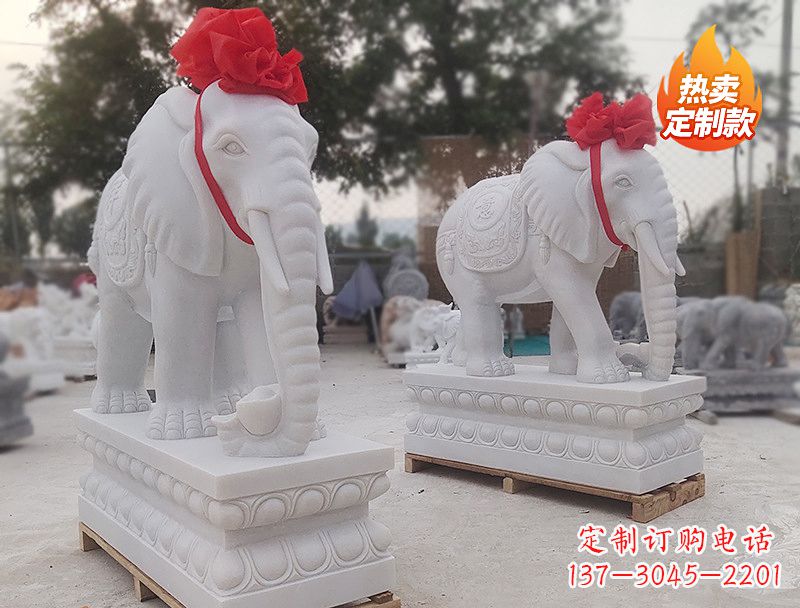 山西白色石雕大象卷鼻子