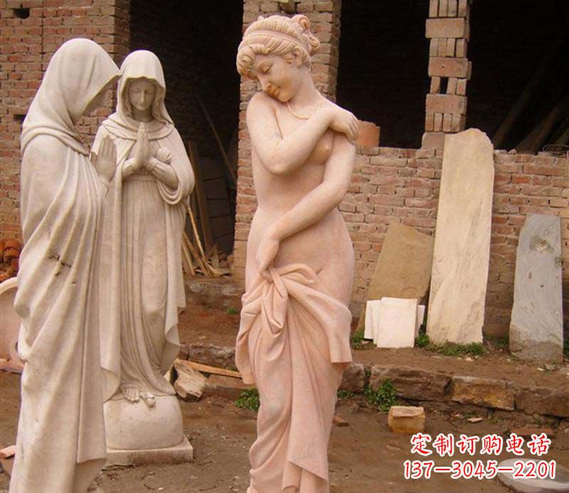 山西半裸女人大理石雕塑