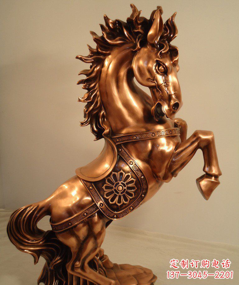 山西精美的仿铜马雕塑