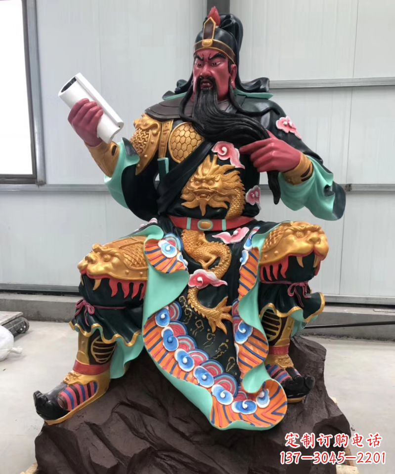 山西玻璃钢彩绘关公雕像艺术之美