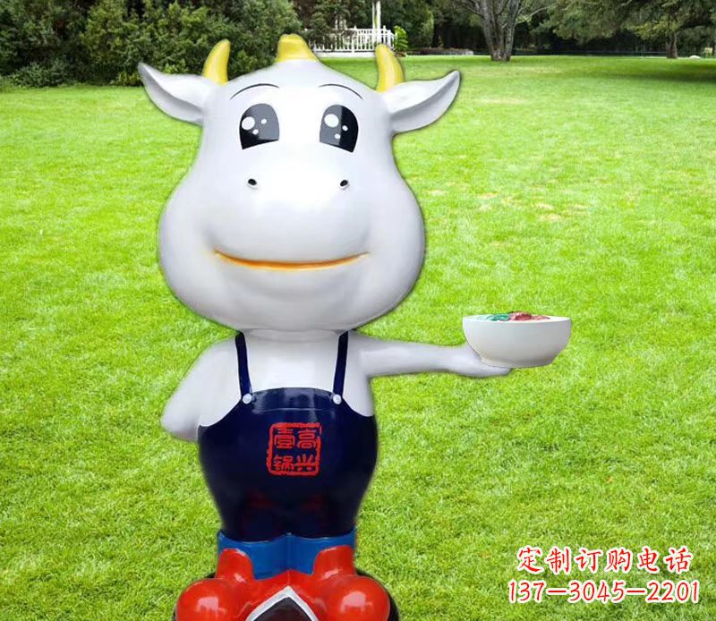 山西玻璃钢制作的牛雕塑