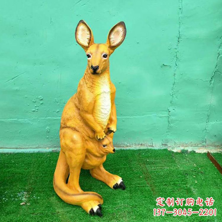 山西玻璃钢袋鼠雕塑