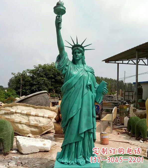 山西玻璃钢仿青铜自由女神像的雕塑