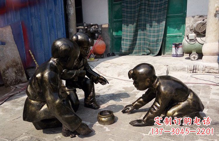 山西精美玻璃钢仿铜斗蛐蛐儿童雕塑