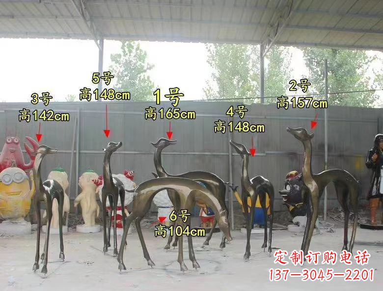 山西玻璃钢仿铜小鹿雕塑精美绝伦