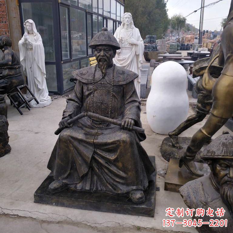 山西玻璃钢仿铜林则徐坐姿像