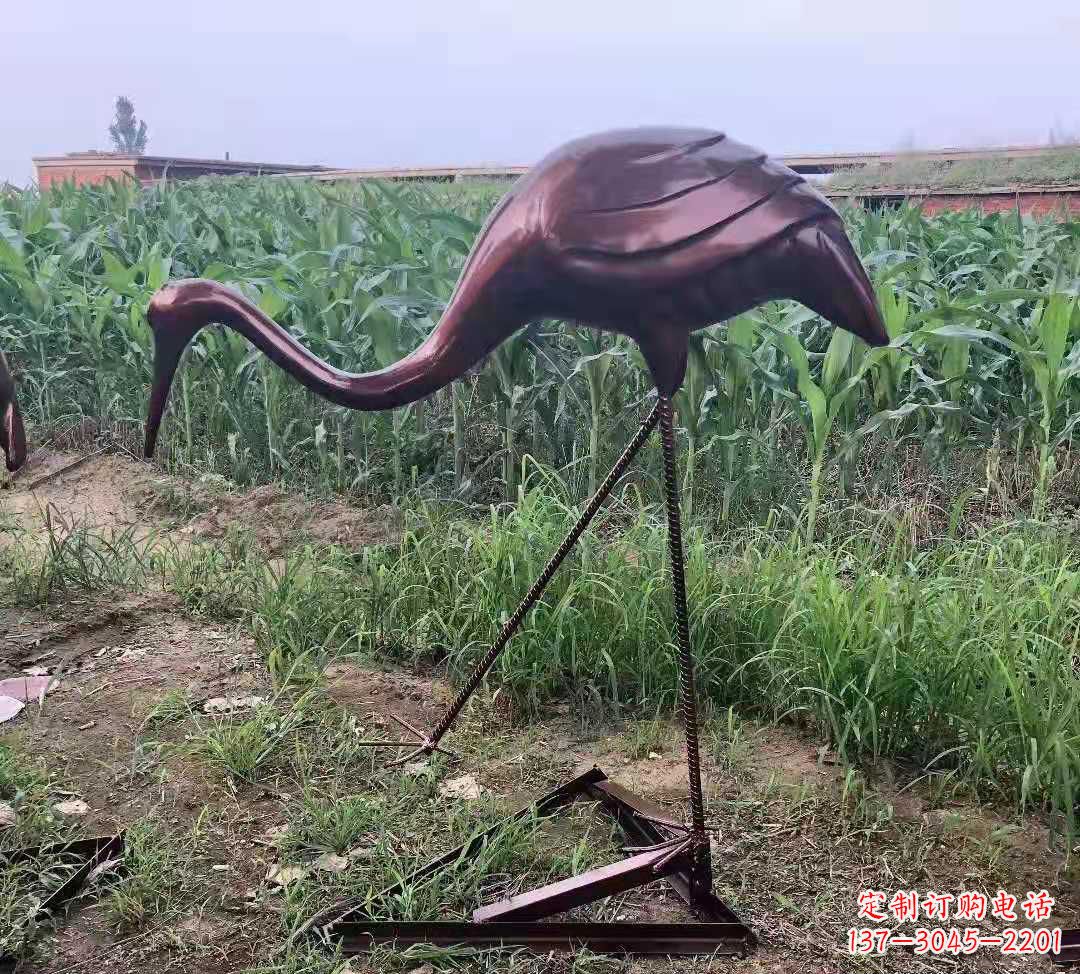 山西玻璃钢仿铜仙鹤雕塑精美景观装饰