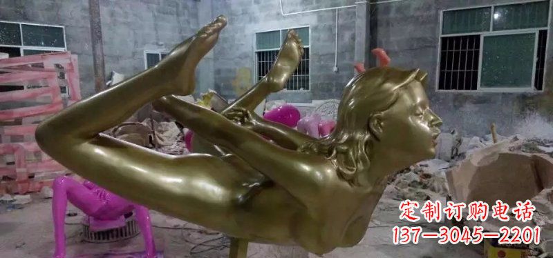 山西玻璃钢仿铜瑜伽女人人物雕塑