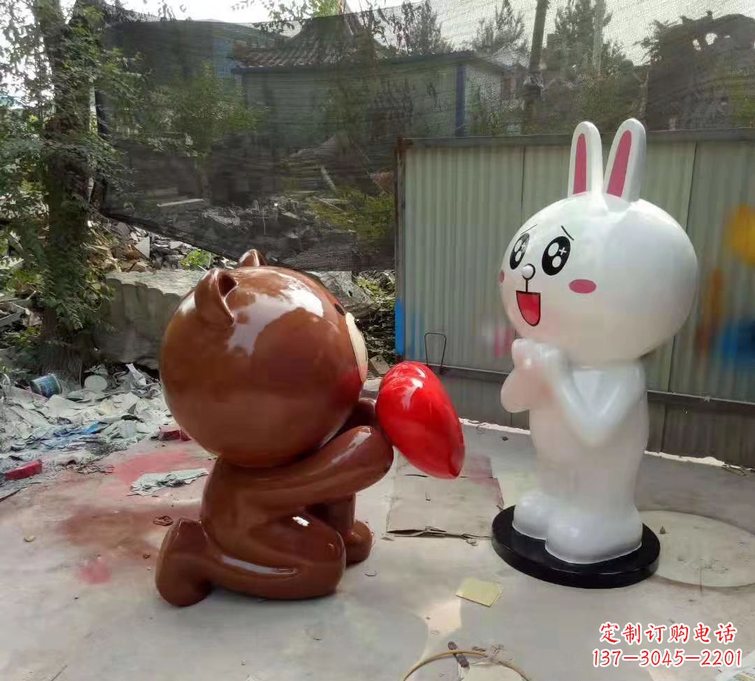 山西玻璃钢卡通熊猫雕塑精美的动物雕塑