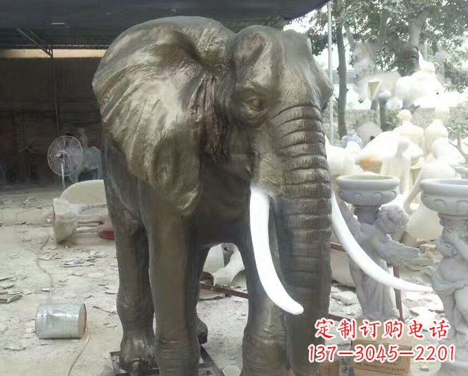 山西玻璃钢门口大象雕塑
