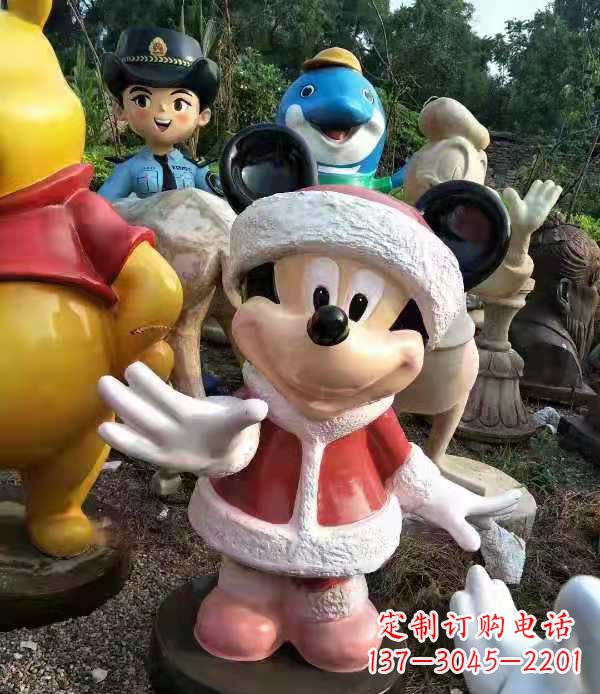 山西玻璃钢米老鼠和唐老鸭卡通动物雕塑