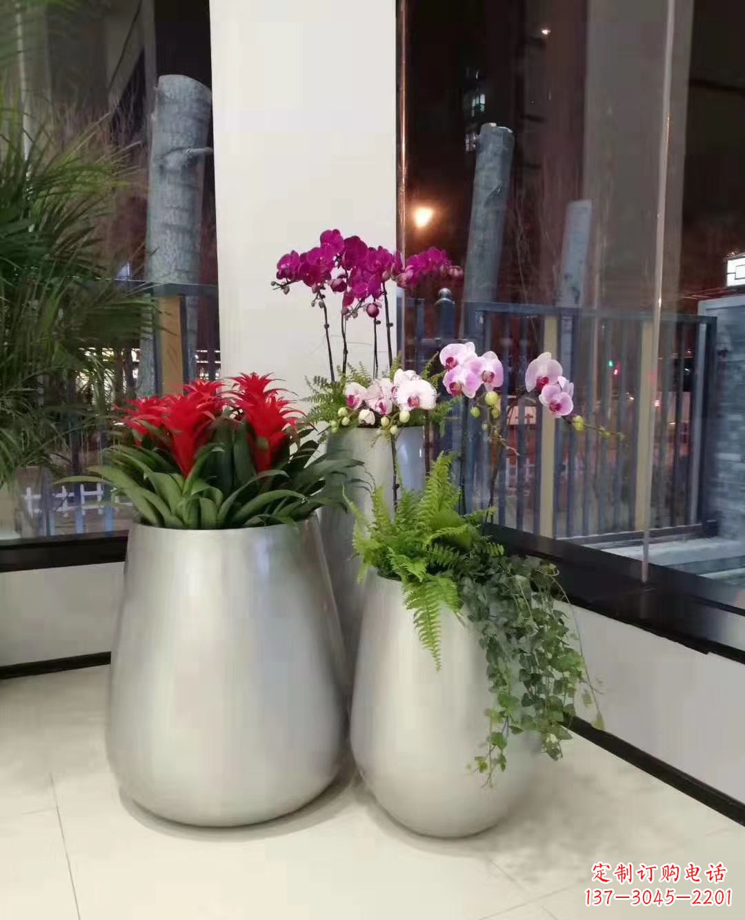 山西玻璃钢花盆雕塑艺术之美