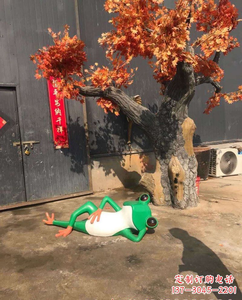山西精美玻璃钢青蛙雕塑