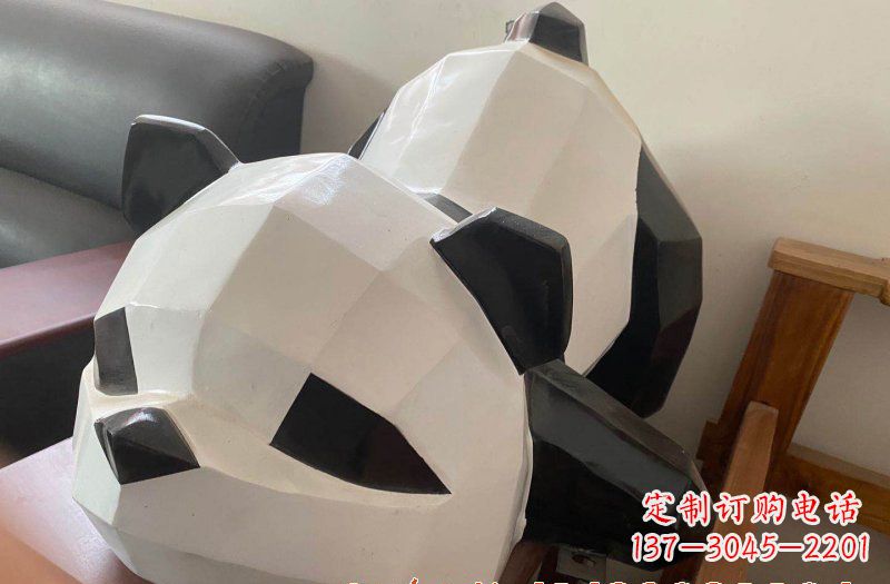 山西玻璃钢熊猫雕塑