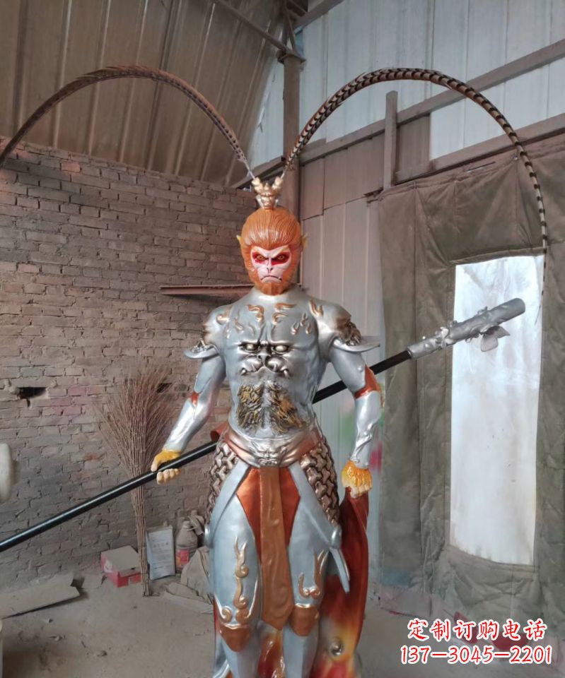 山西玻璃钢孙悟空传承古老神话的雕塑