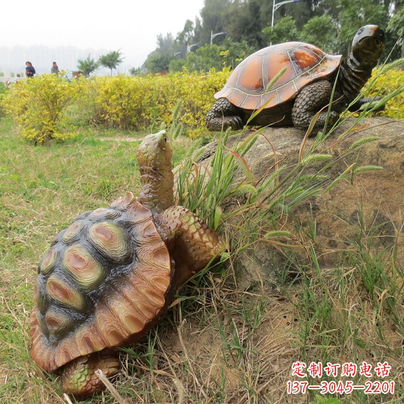 山西玻璃钢乌龟雕塑别致而古朴