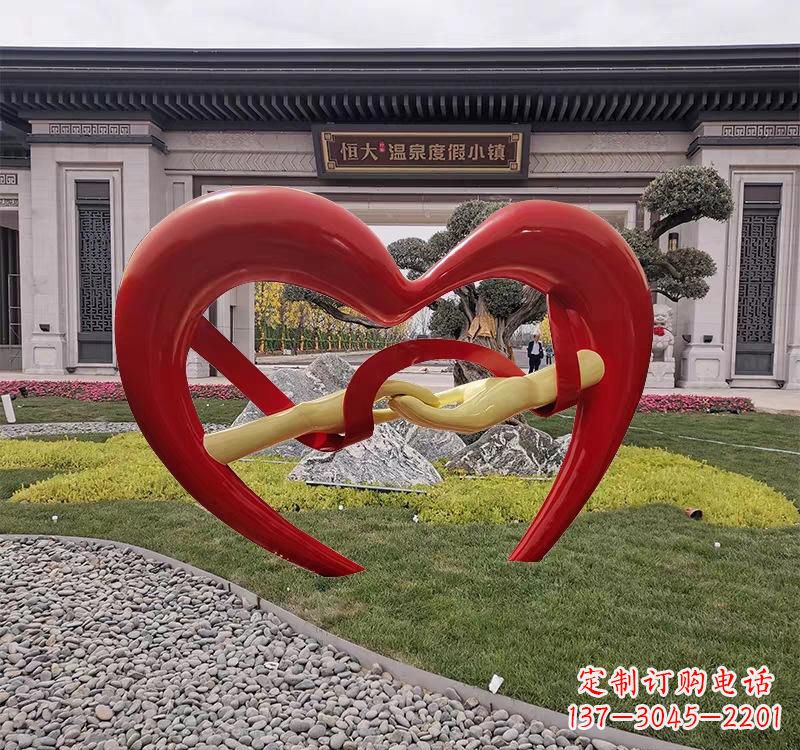 山西不锈钢爱心字母雕塑——传递爱的艺术美学