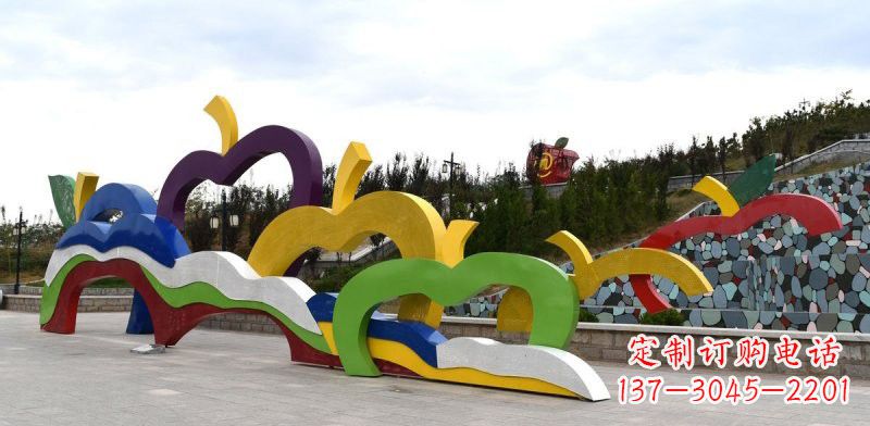 山西不锈钢彩色抽象苹果雕塑
