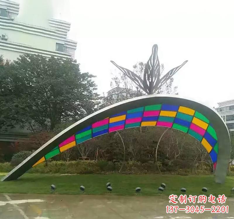 山西不锈钢彩色拼接拱门雕塑