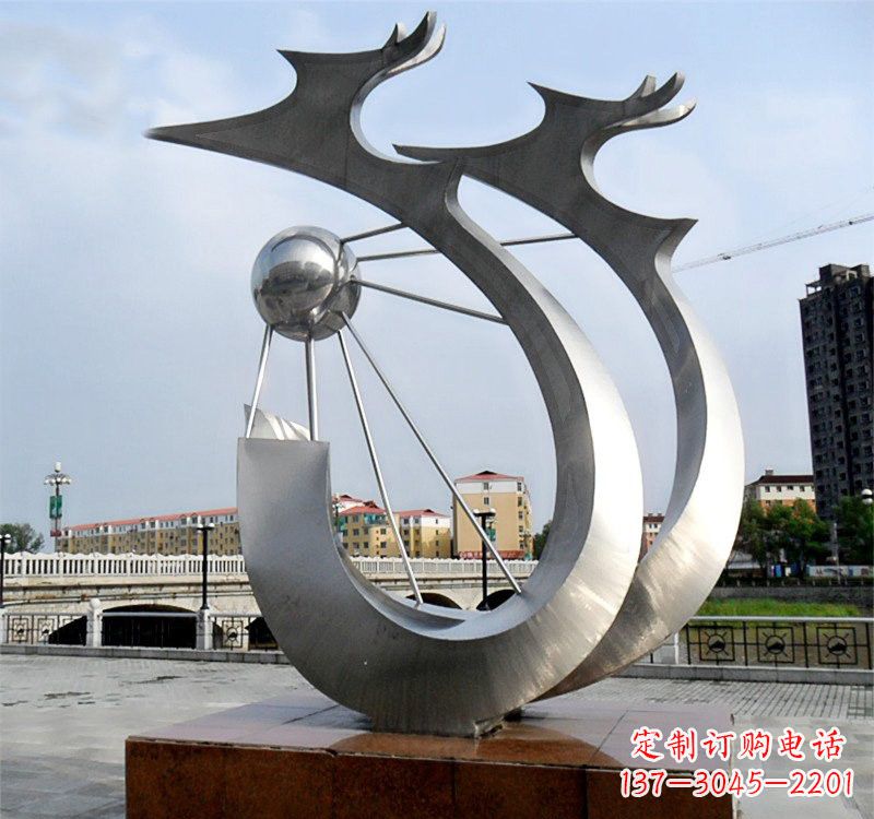 山西不锈钢双龙戏珠雕塑精美绝伦