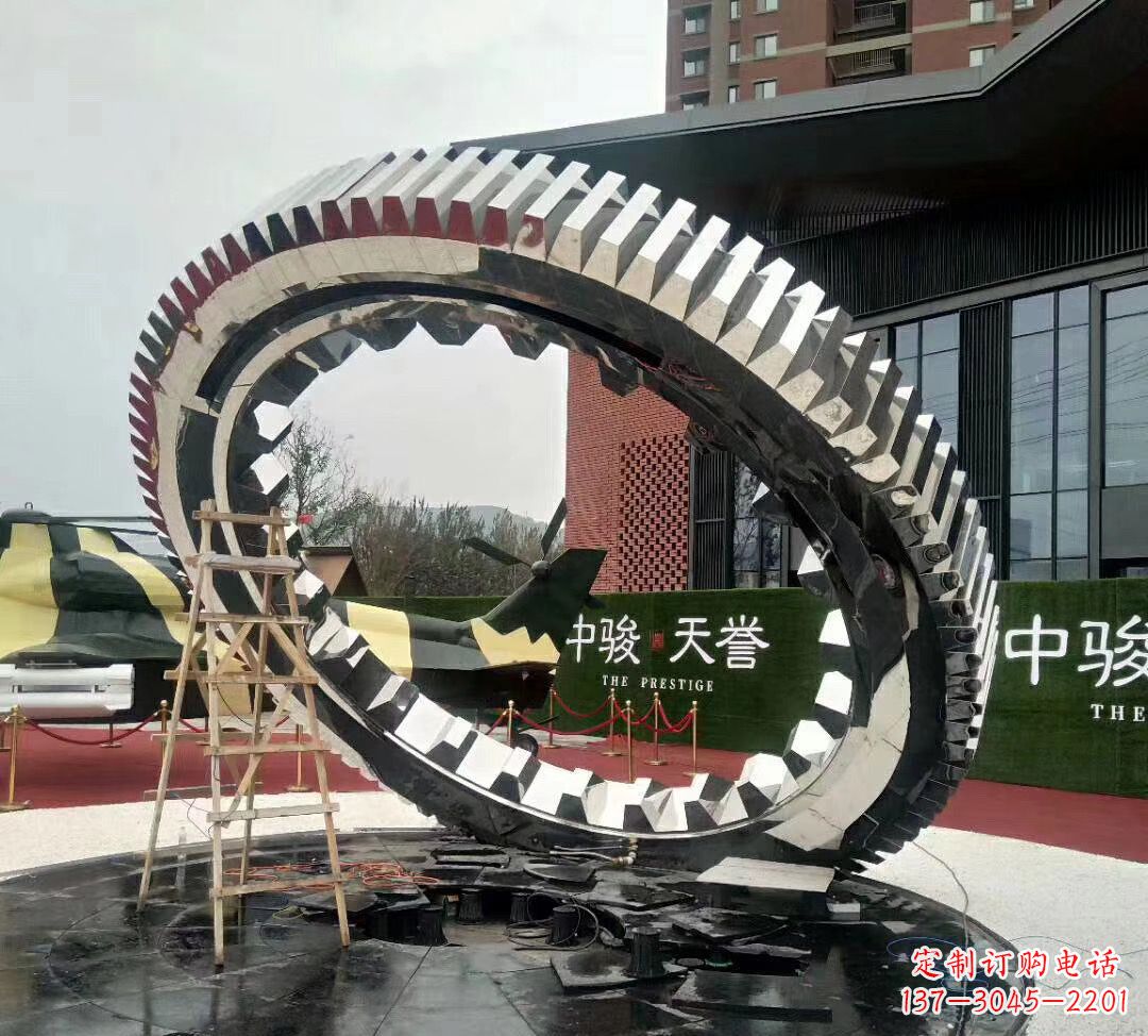 山西不锈钢齿轮雕塑以科技艺术的形式演绎动力