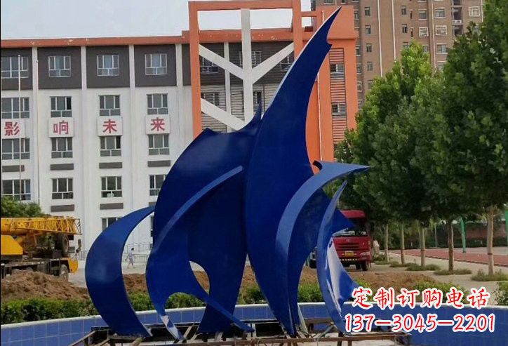 山西不锈钢船帆雕塑象征着自由和希望