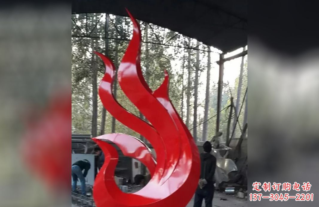 山西不锈钢凤凰雕塑美轮美奂