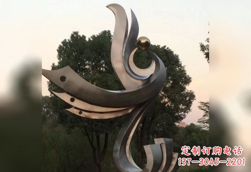 山西不锈钢凤凰雕塑象征着活力与美丽