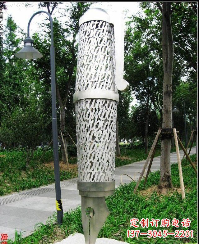 山西不锈钢钢笔雕塑艺术与科技的完美结合