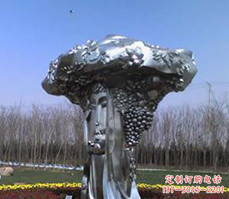 山西不锈钢葡萄雕塑——点缀美丽景观