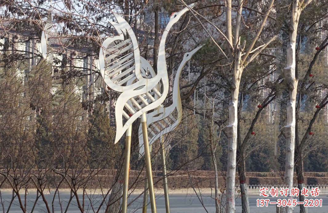 山西不锈钢抽象仙鹤雕塑 (2)