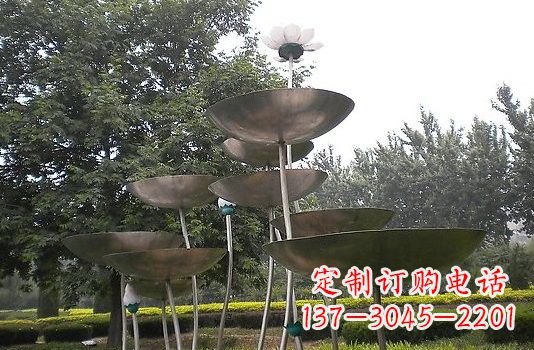 山西不锈钢大型抽象荷花荷叶雕塑