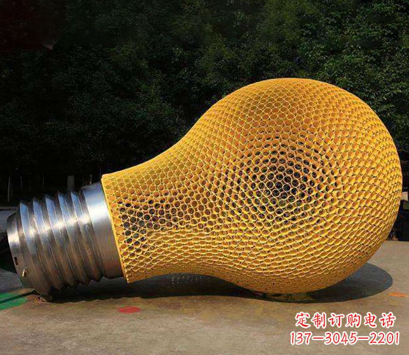 山西不锈钢灯泡景观雕塑