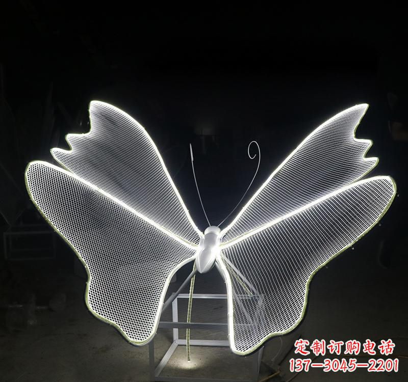 山西不锈钢灯饰蝴蝶雕塑
