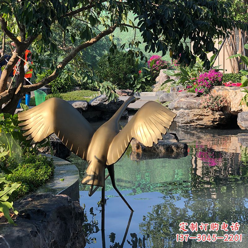 山西不锈钢动物鹤雕塑精美艺术品