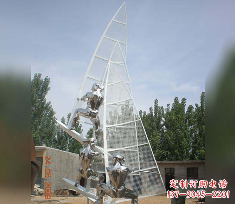 山西不锈钢帆船给公园带来美丽的景致