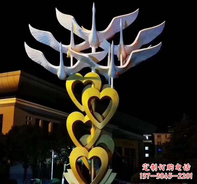 山西不锈钢大雁雕塑象征着自由的翱翔