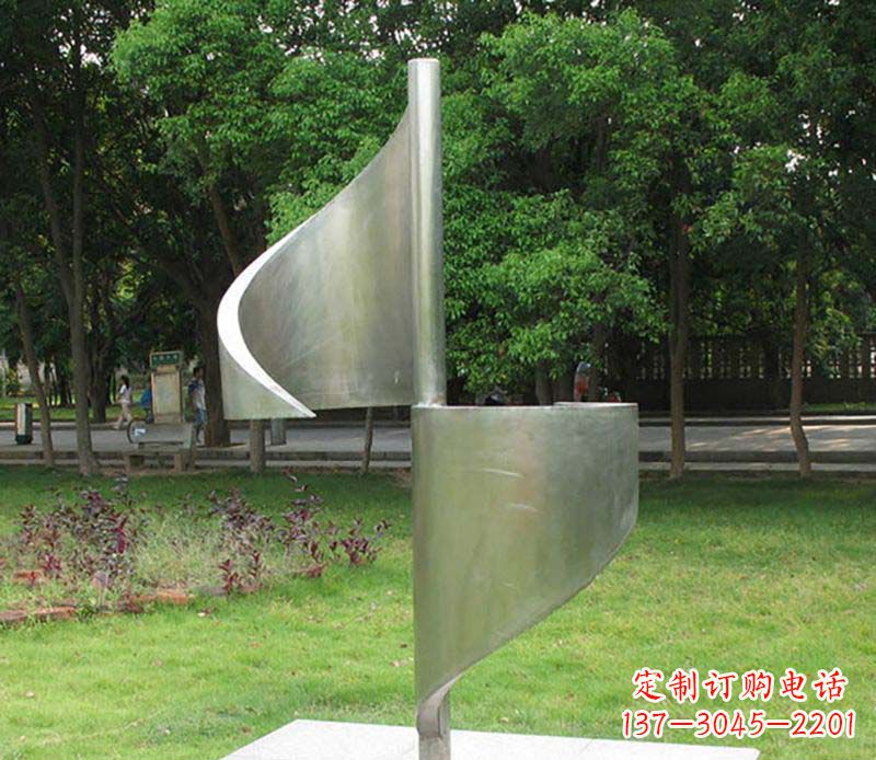 山西精美不锈钢风车雕塑