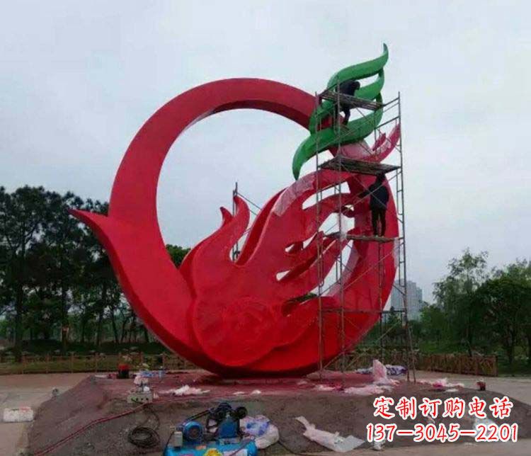 山西不锈钢凤凰雕塑精美而又神秘