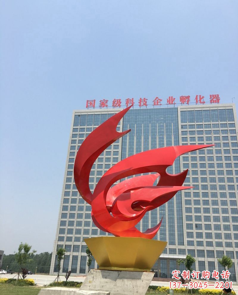 山西不锈钢凤凰雕塑一种具有传统文化内涵的艺术品