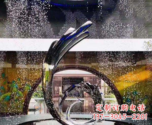 山西凤凰雕塑优雅的不锈钢艺术