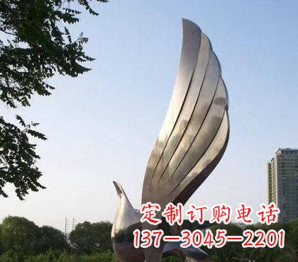 山西不锈钢鸽子雕塑美丽的象征