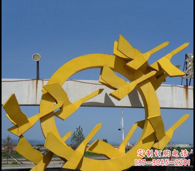 山西不锈钢大雁雕塑点缀公园美景