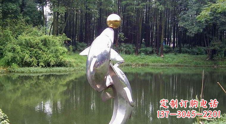 山西海豚的传说——不锈钢公园顶部雕塑