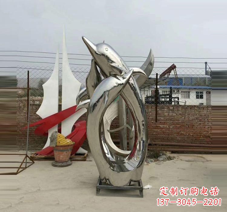 山西不锈钢海豚雕塑——象征着动物自由的象征