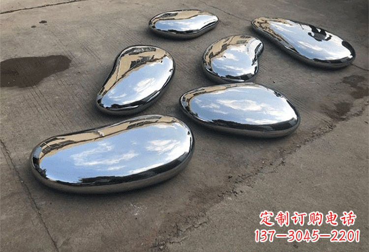 山西不锈钢公园镜面水滴雕塑