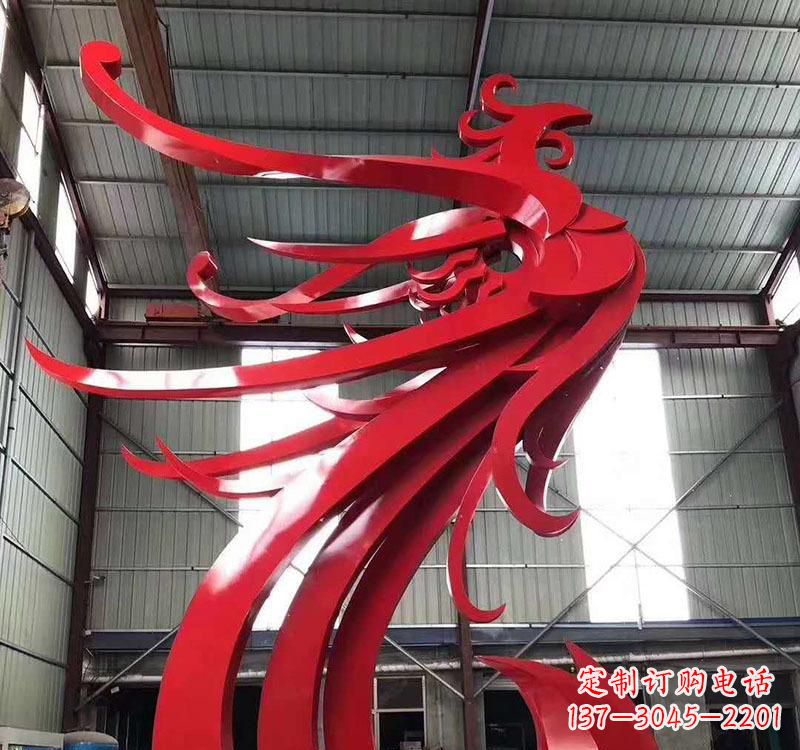 山西不锈钢凤凰雕塑高雅而精致