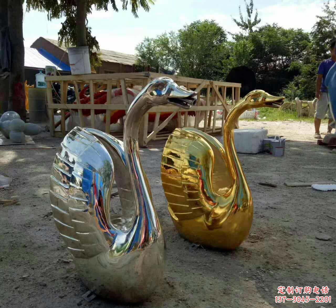 山西不锈钢天鹅雕塑艺术之美