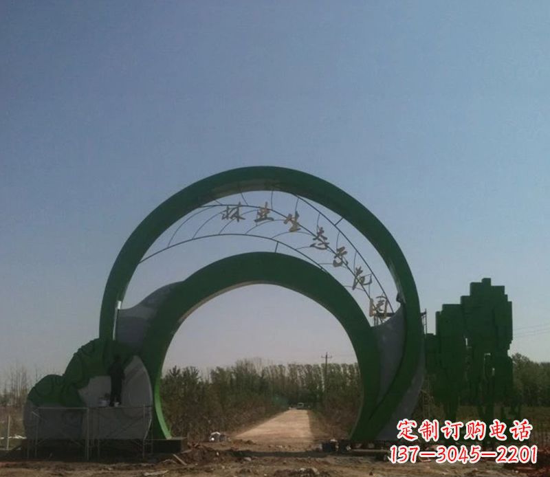 山西不锈钢拱门雕塑给家园增添艺术气息